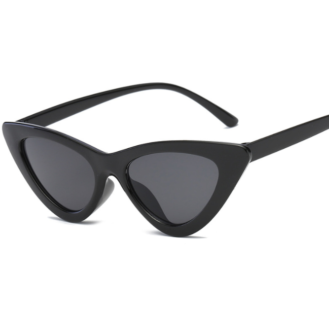 Pin Up Cats Eye Sunnies - Black