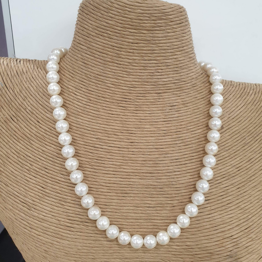 Necklace White Pearl 10mm